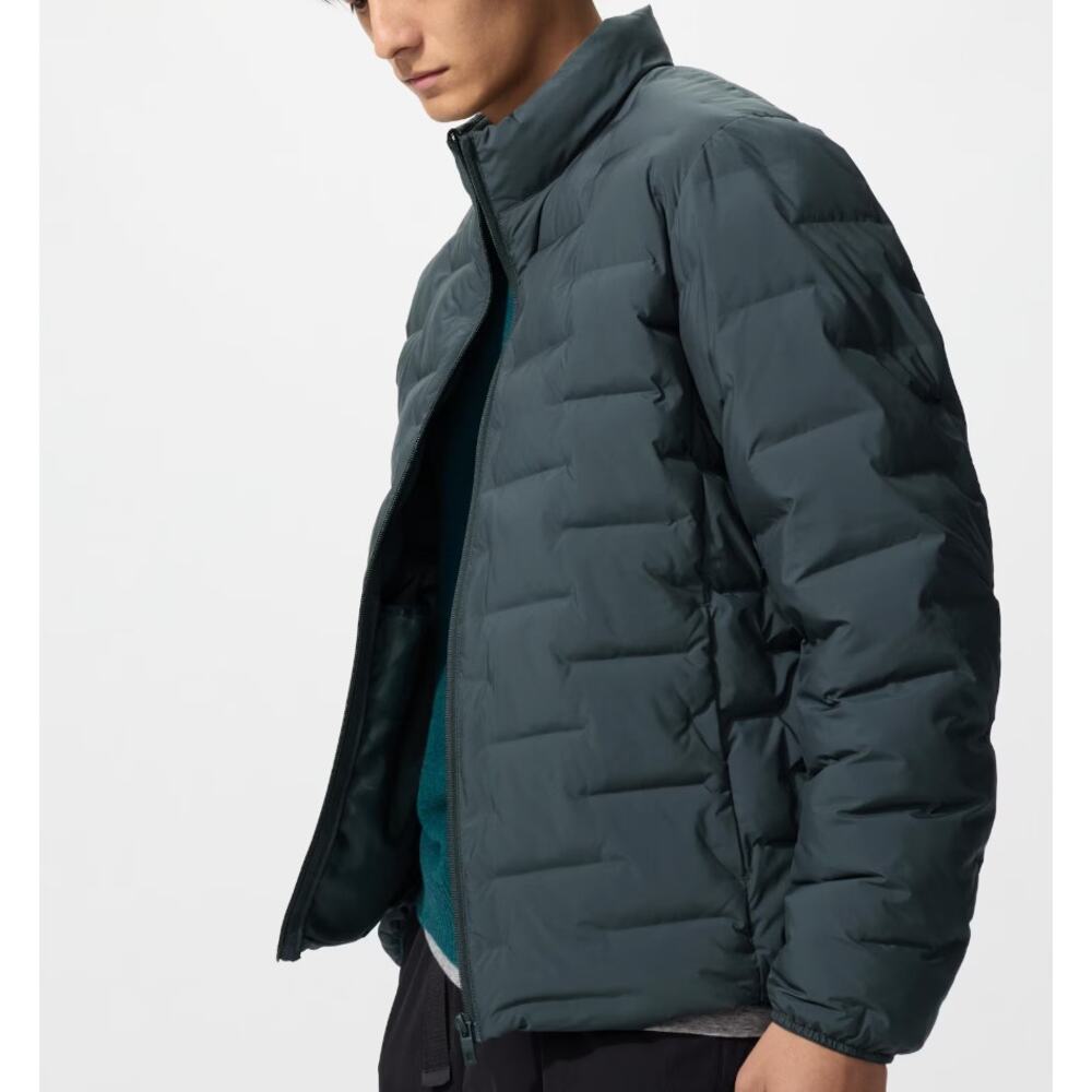 Uniqlo PUFFTECH Jacket, Non Quilted, in Dark Green